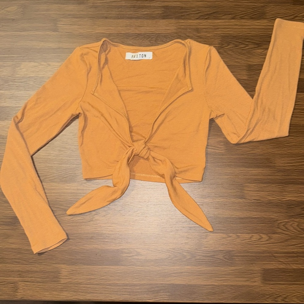 Ribbed long sleeve crop top with tie front